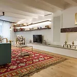 Pitti - Tuscan Charming Apartment