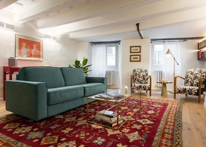 Pitti - Tuscan Charming Apartment